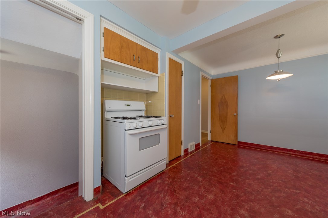 1131 Castleton Road Cleveland Heights, OH 44121 - Photo 18 of 30
