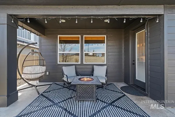 $630,000 | 1372 West Tiger Eye Street, Kuna, ID 83634