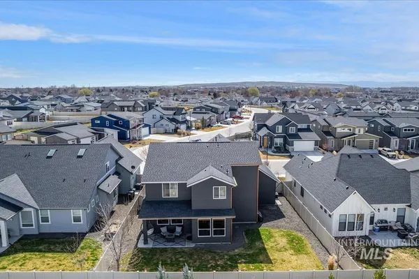 $630,000 | 1372 West Tiger Eye Street, Kuna, ID 83634