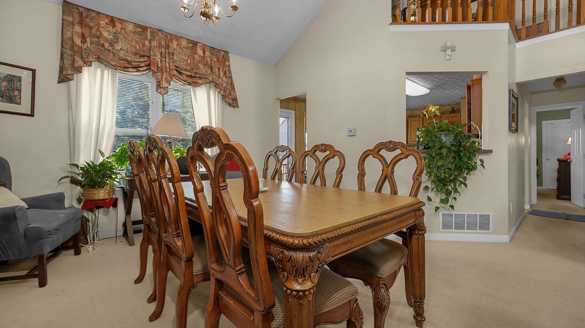 7840 Rodebaugh Road Reynoldsburg, OH 43068 - Photo 6 of 14 Gallery Image 6