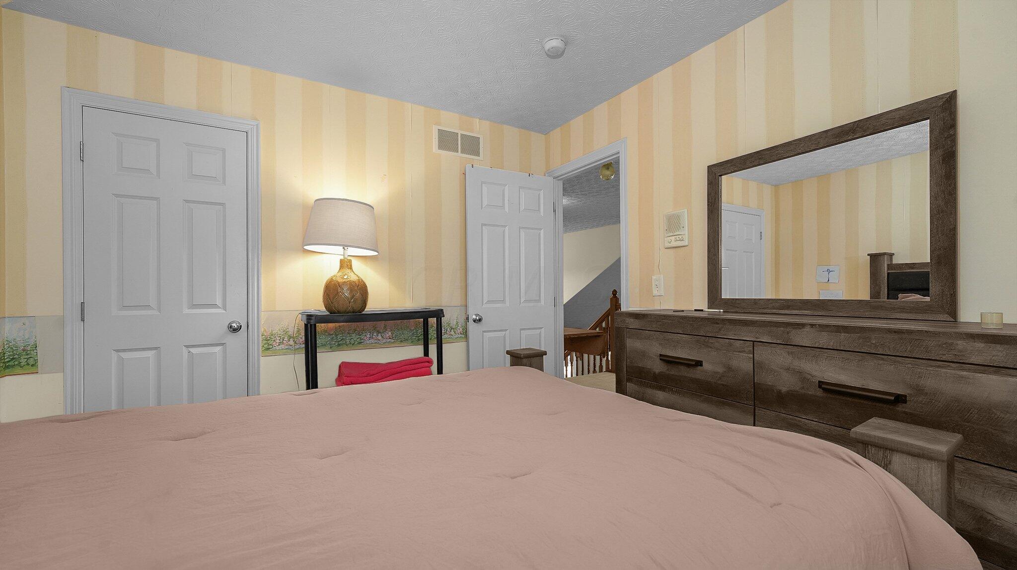 7840 Rodebaugh Road Reynoldsburg, OH 43068 - Photo 10 of 14 Gallery Image 10