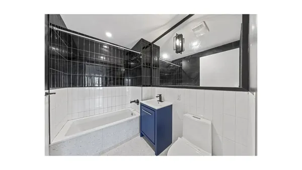 $4,200 | 1042 President Street, Unit 5F | Crown Heights