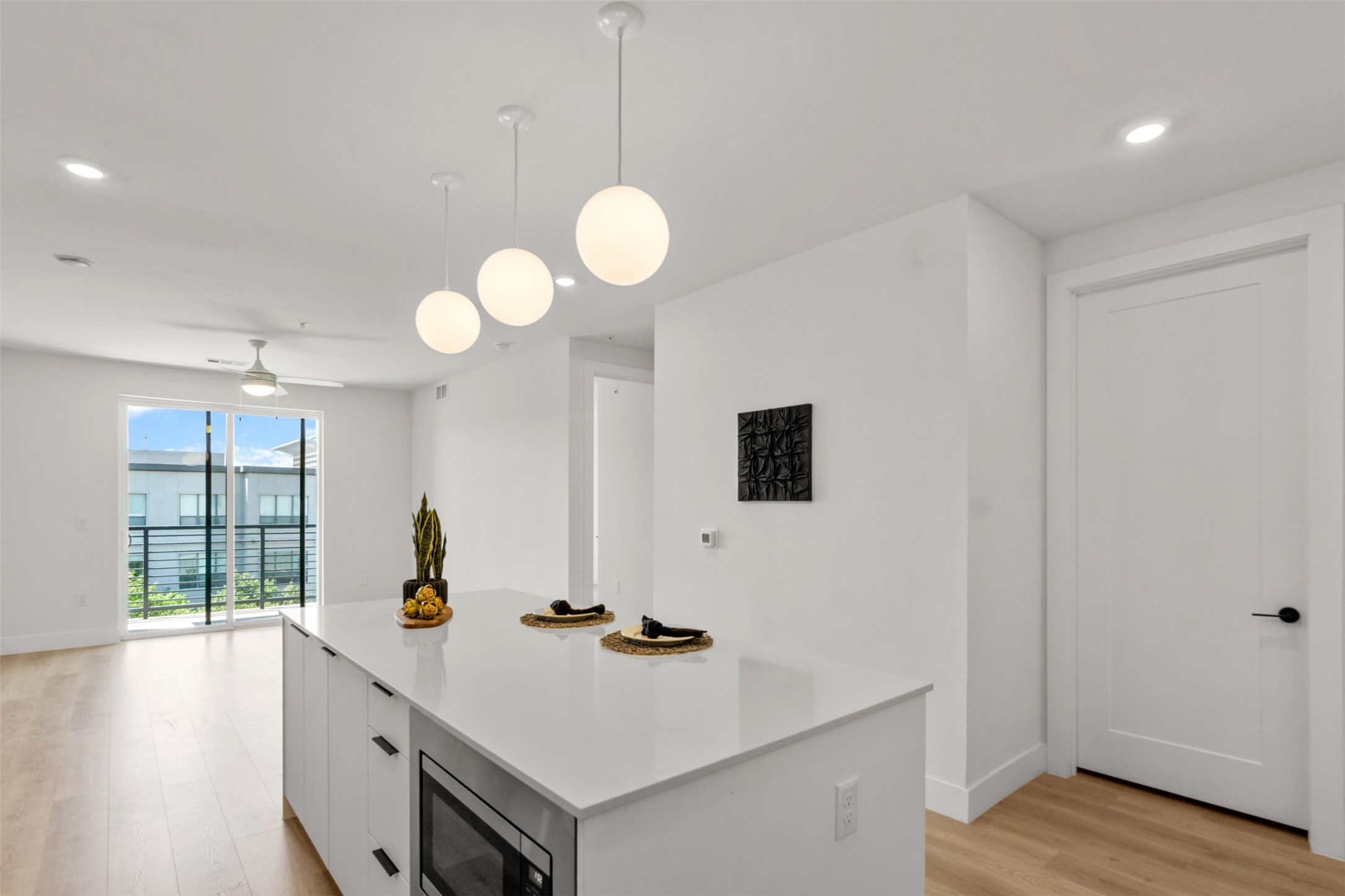 1701 Simond Avenue, Unit 418 Austin, TX 78723 - Photo 5 of 37 Lots of natural light, so pretty!