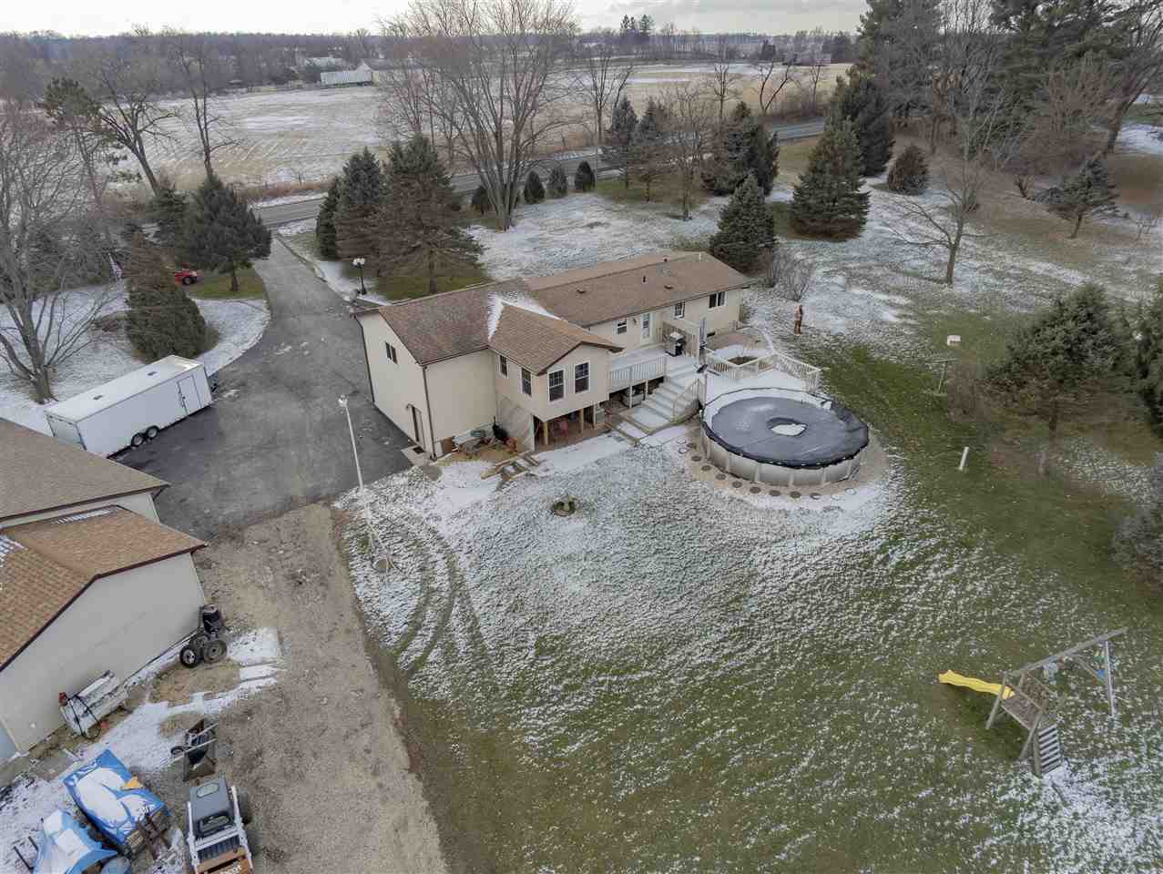 9119 Montague Road Winnebago, IL 61088 - Photo 31 of 36 a view of outdoor space and yard