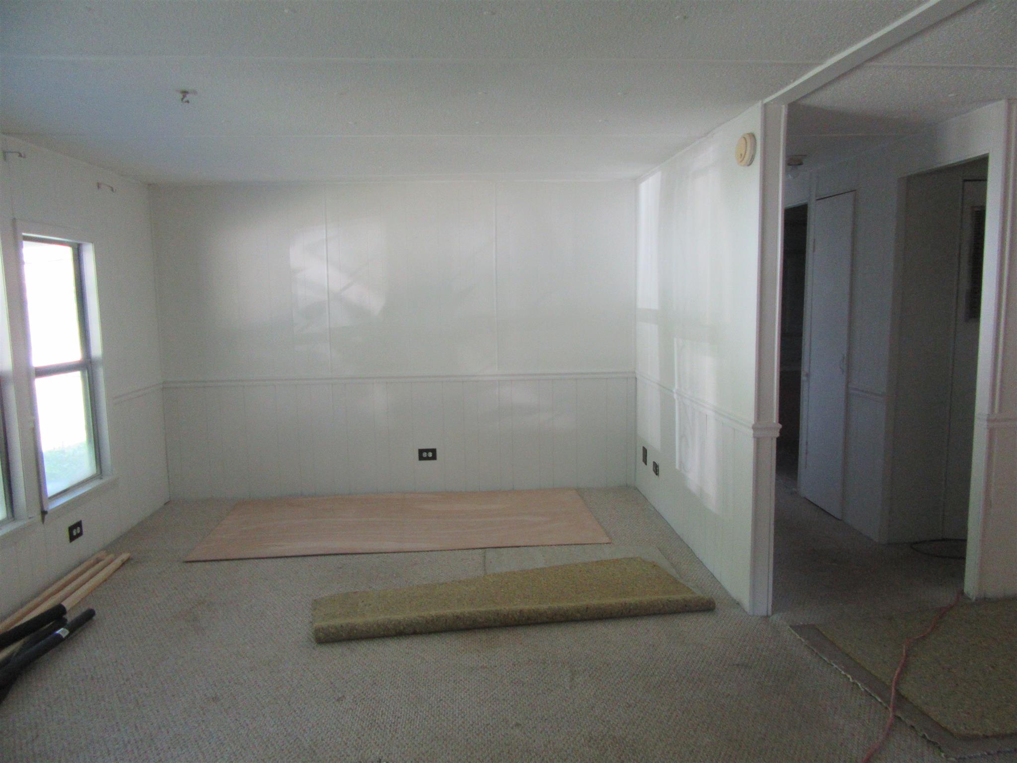 902 Trussell Road Monteagle, TN 37356 - Photo 3 of 23 Living room has plenty of natural light