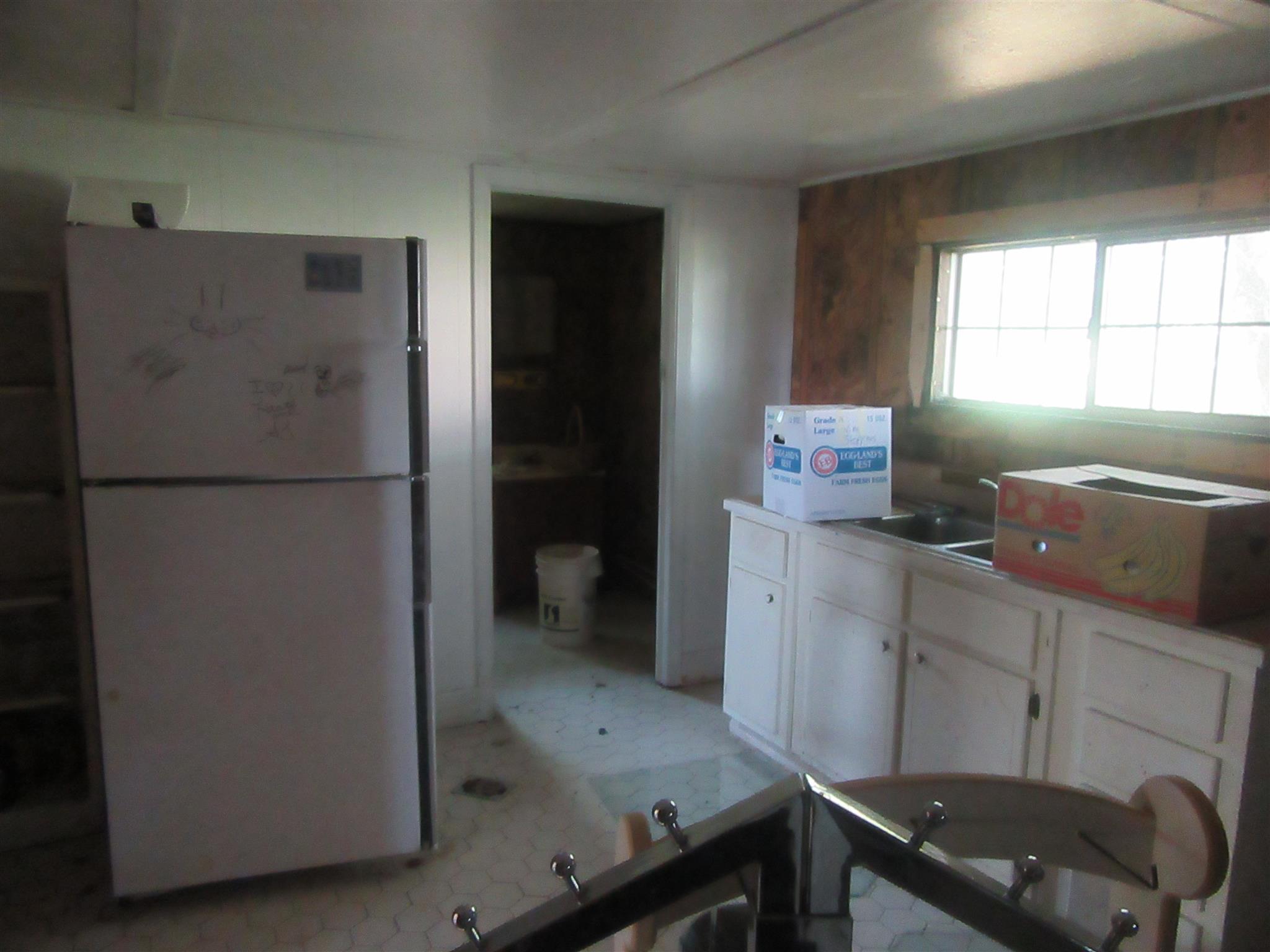 902 Trussell Road Monteagle, TN 37356 - Photo 21 of 23 Full kitchen attached to storage building