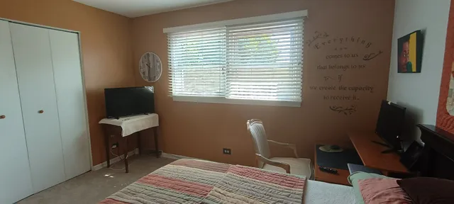 $315,000 | 18751 Kings Road, Homewood, IL 60430