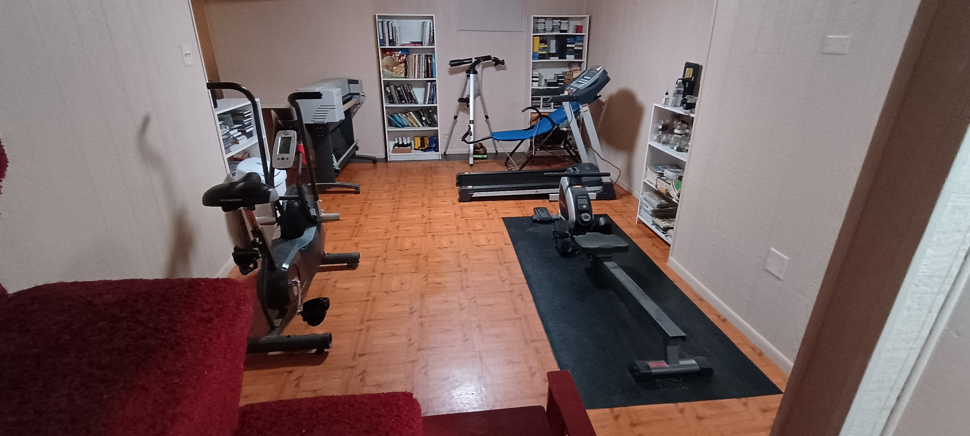 18751 Kings Road Homewood, IL 60430 - Photo 26 of 35 a view of a room with gym equipment