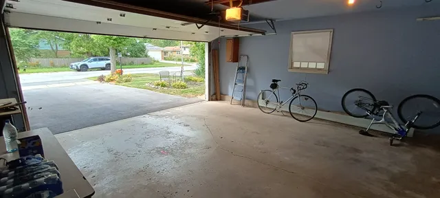 $315,000 | 18751 Kings Road, Homewood, IL 60430