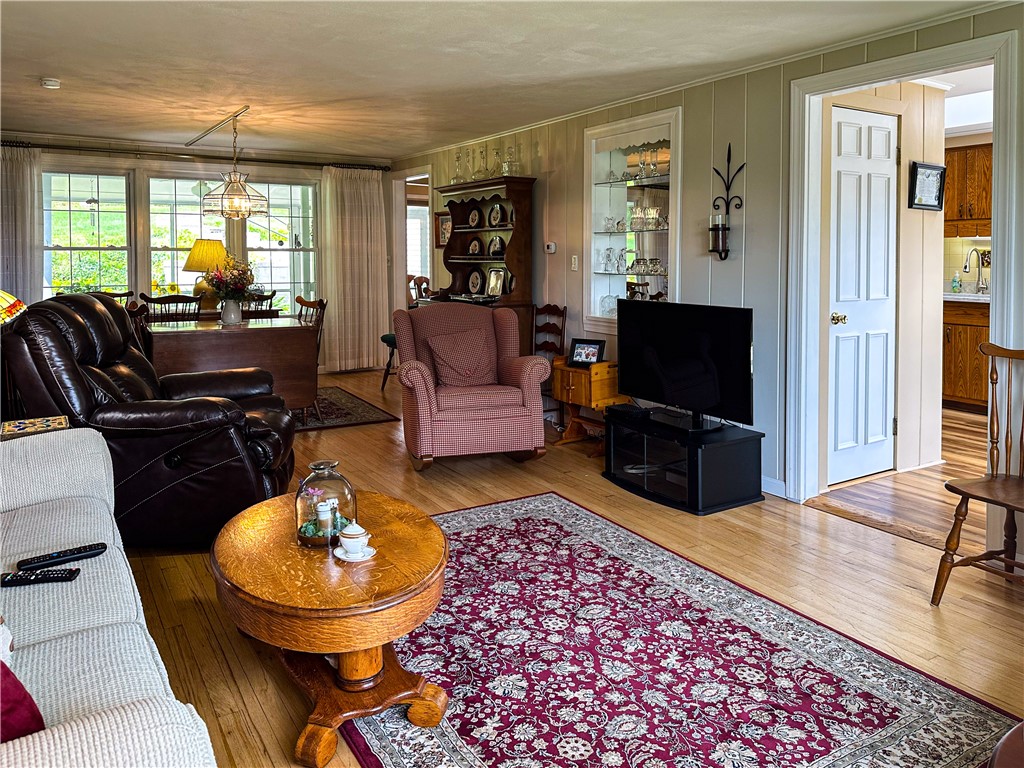 3265 Reading Road Reading, NY 14891 - Photo 24 of 33 sitting room