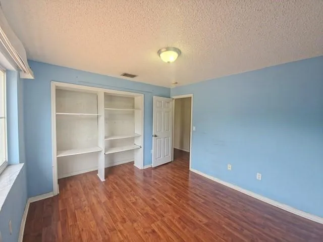 a view of walk in closet