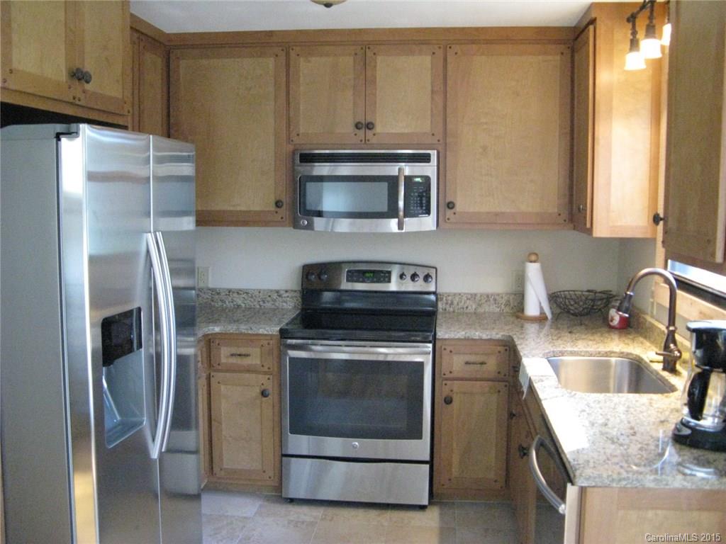 595 Vineyard Road Tryon, NC 28782 - Photo 4 of 6