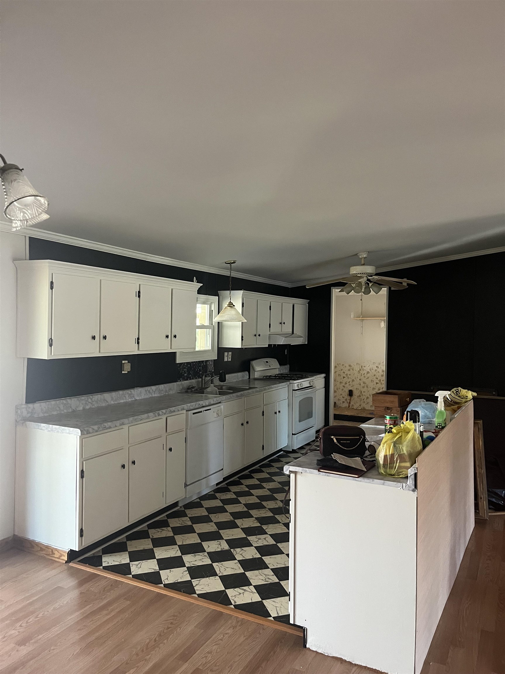 738 Darwin Road Gaffney, SC 29340 - Photo 6 of 16