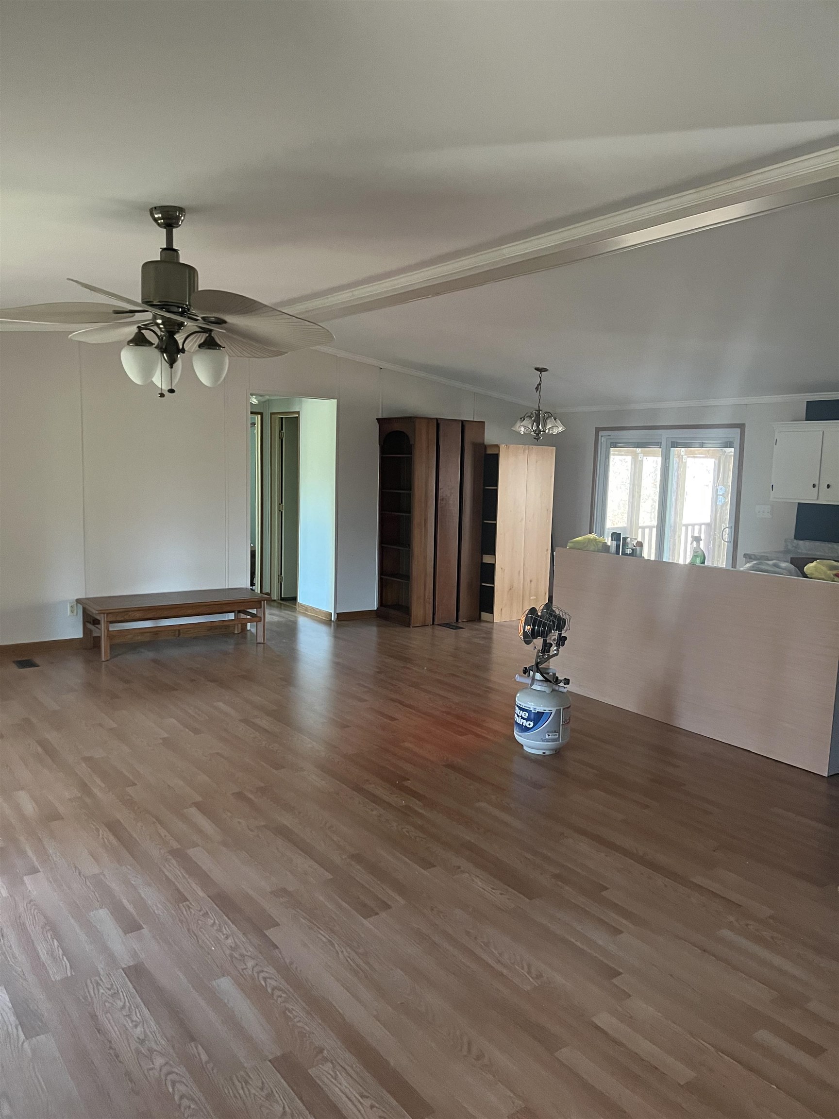 738 Darwin Road Gaffney, SC 29340 - Photo 9 of 16