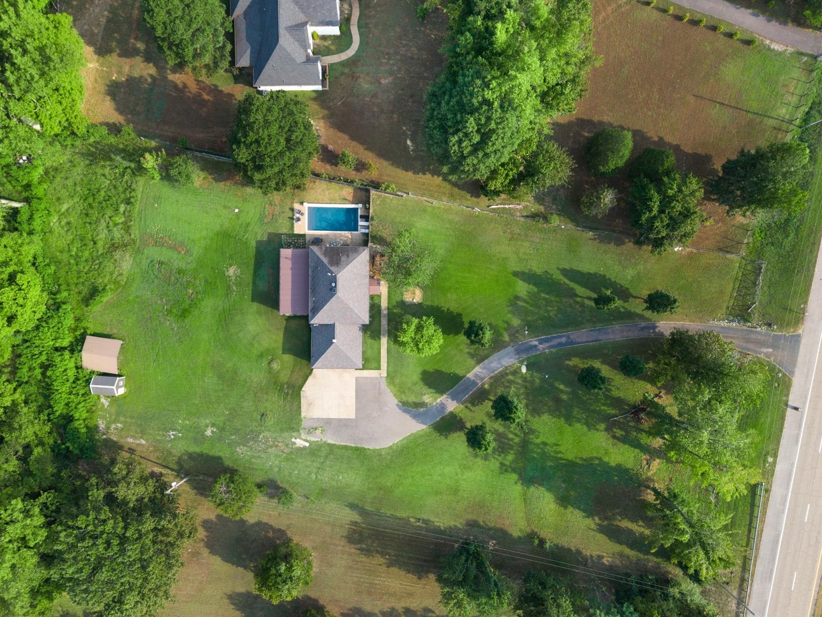 6525 North Watkins Road Millington, TN 38053 - Photo 2 of 35