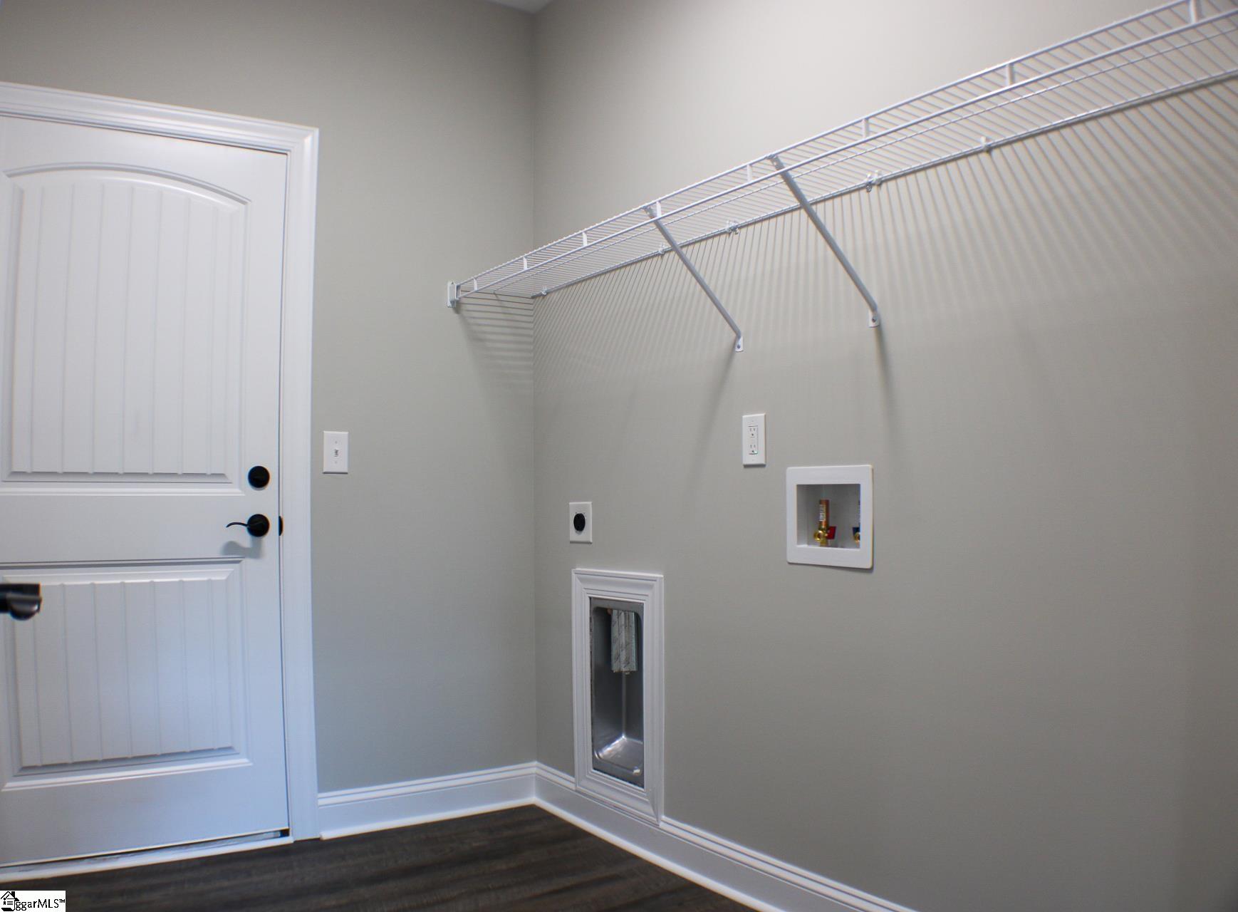 132 Nesbitt Road Wellford, SC 29385 - Photo 8 of 11 Gallery Image 8
