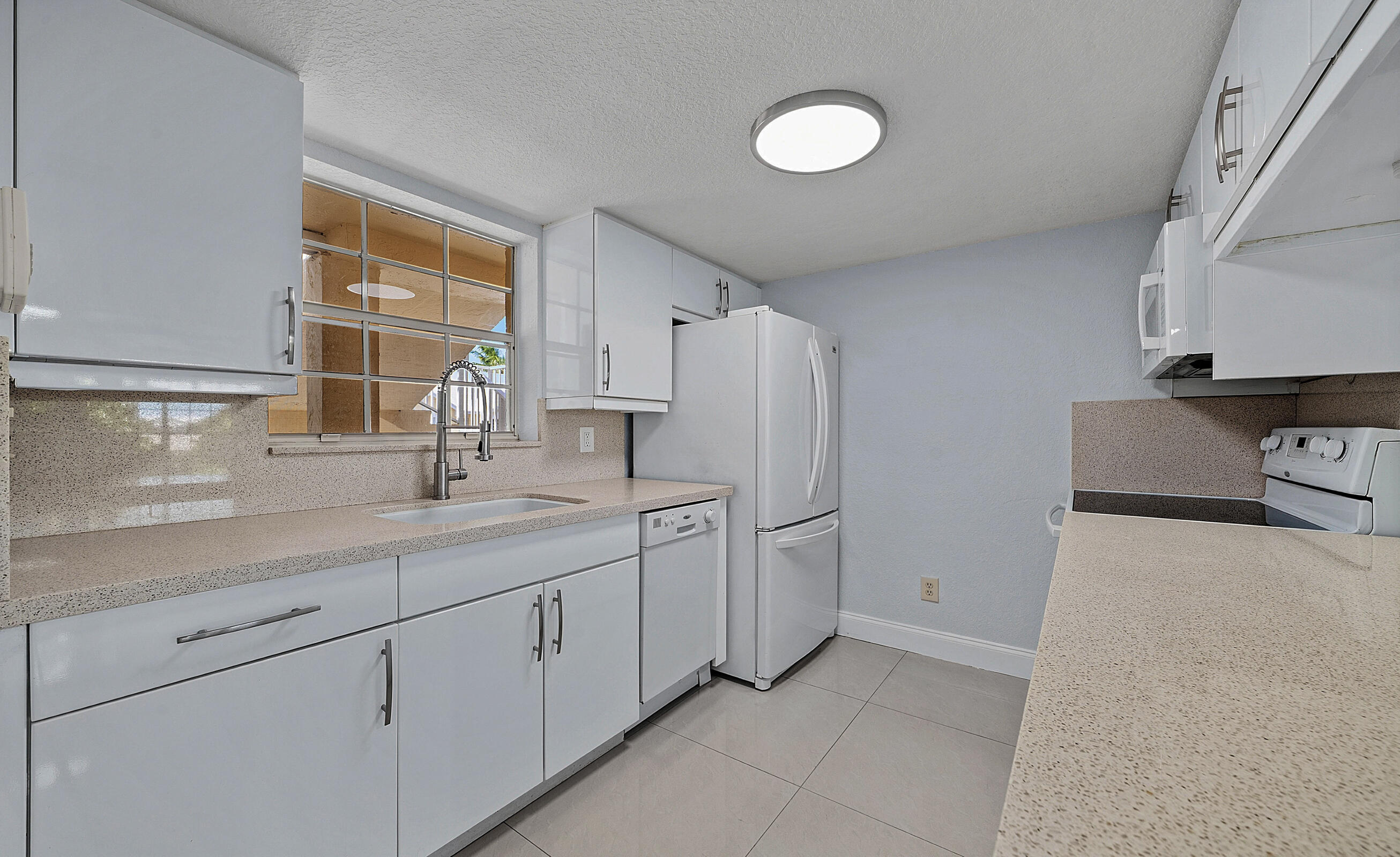 6300 La Costa Drive, Unit H Boca Raton, FL 33433 - Photo 5 of 36 04 - 6300 La Costa Dr H - MLS