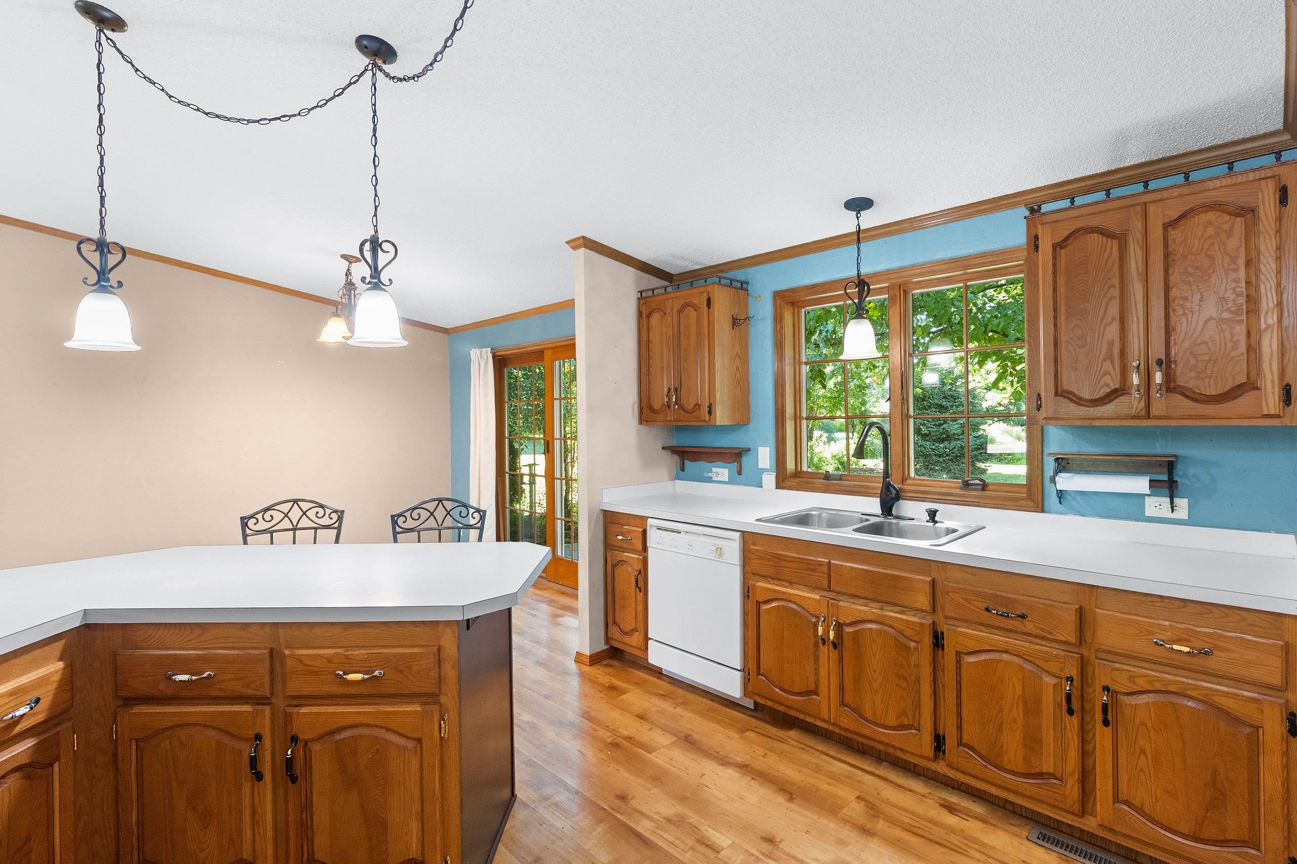 W10298 School Road Hortonville, WI 54944 - Photo 20 of 43
