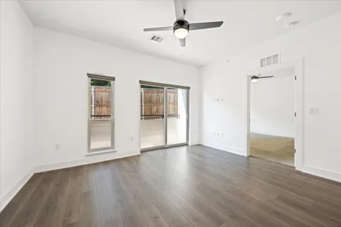 $325,000 | 2220 Webberville Road, Unit 216, Austin, TX 78702