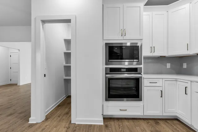 $699,999 | 7215 Fairlawn Drive, Fairview, TN 37062