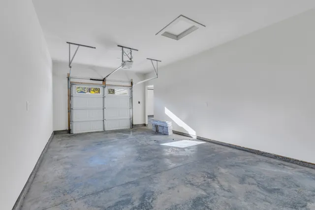 $699,999 | 7215 Fairlawn Drive, Fairview, TN 37062