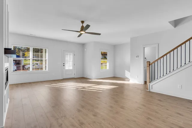 $699,999 | 7215 Fairlawn Drive, Fairview, TN 37062