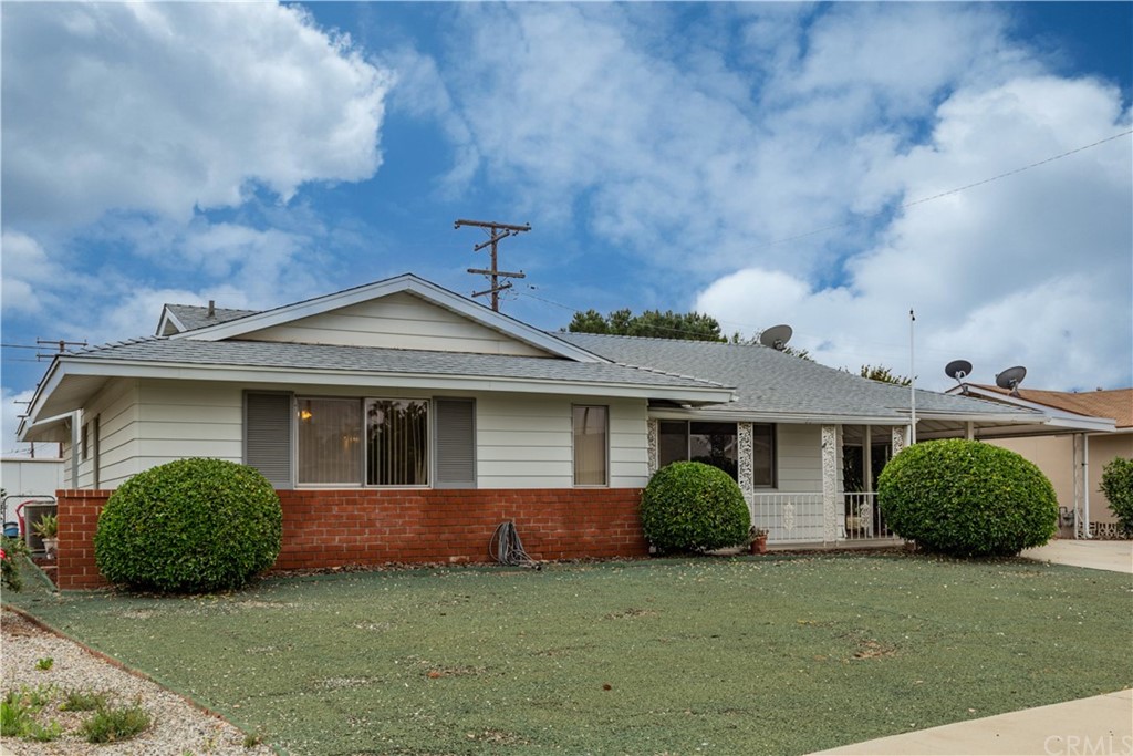 26281 Foxgrove Road Menifee, CA 92586 - Photo 2 of 27