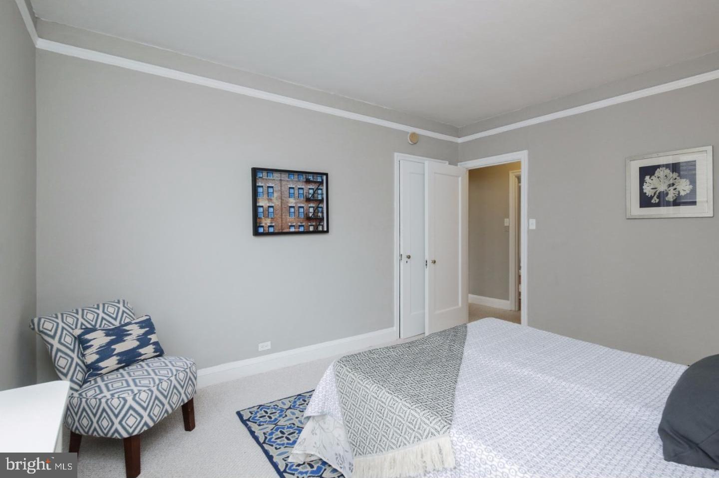 2031 Locust Street, Unit 1504 Philadelphia, PA 19103 - Photo 8 of 18