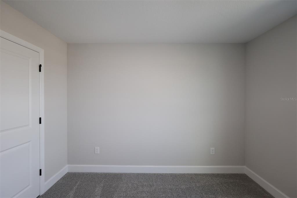 5261 High Line Drive St. Cloud, FL 34771 - Photo 27 of 39 a room that has a window
