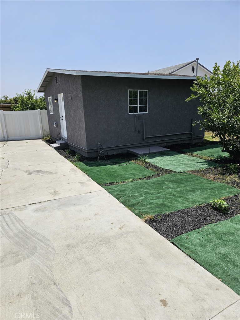 340 West Congress Street Colton, CA 92324 - Photo 12 of 16