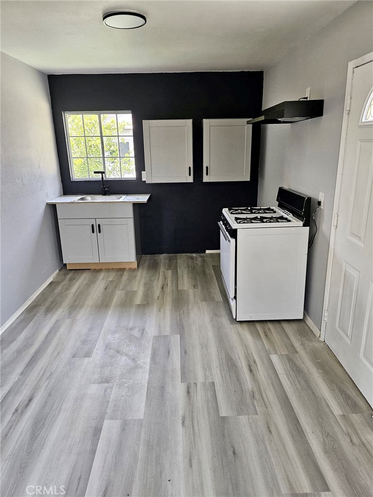 340 West Congress Street Colton, CA 92324 - Photo 13 of 16