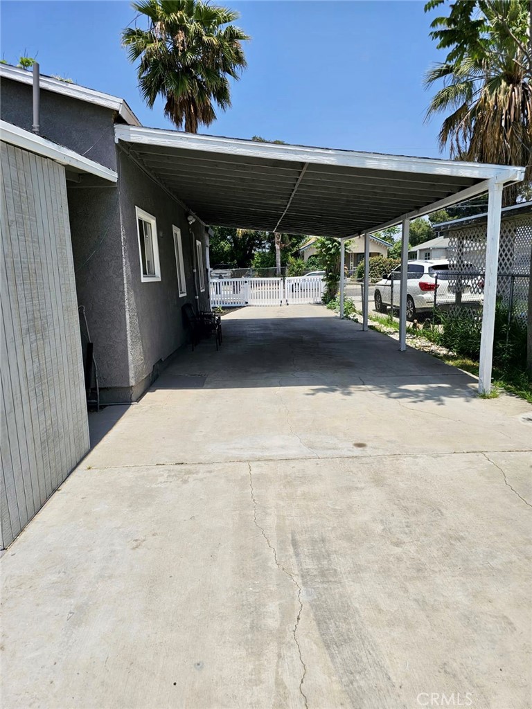 340 West Congress Street Colton, CA 92324 - Photo 9 of 16