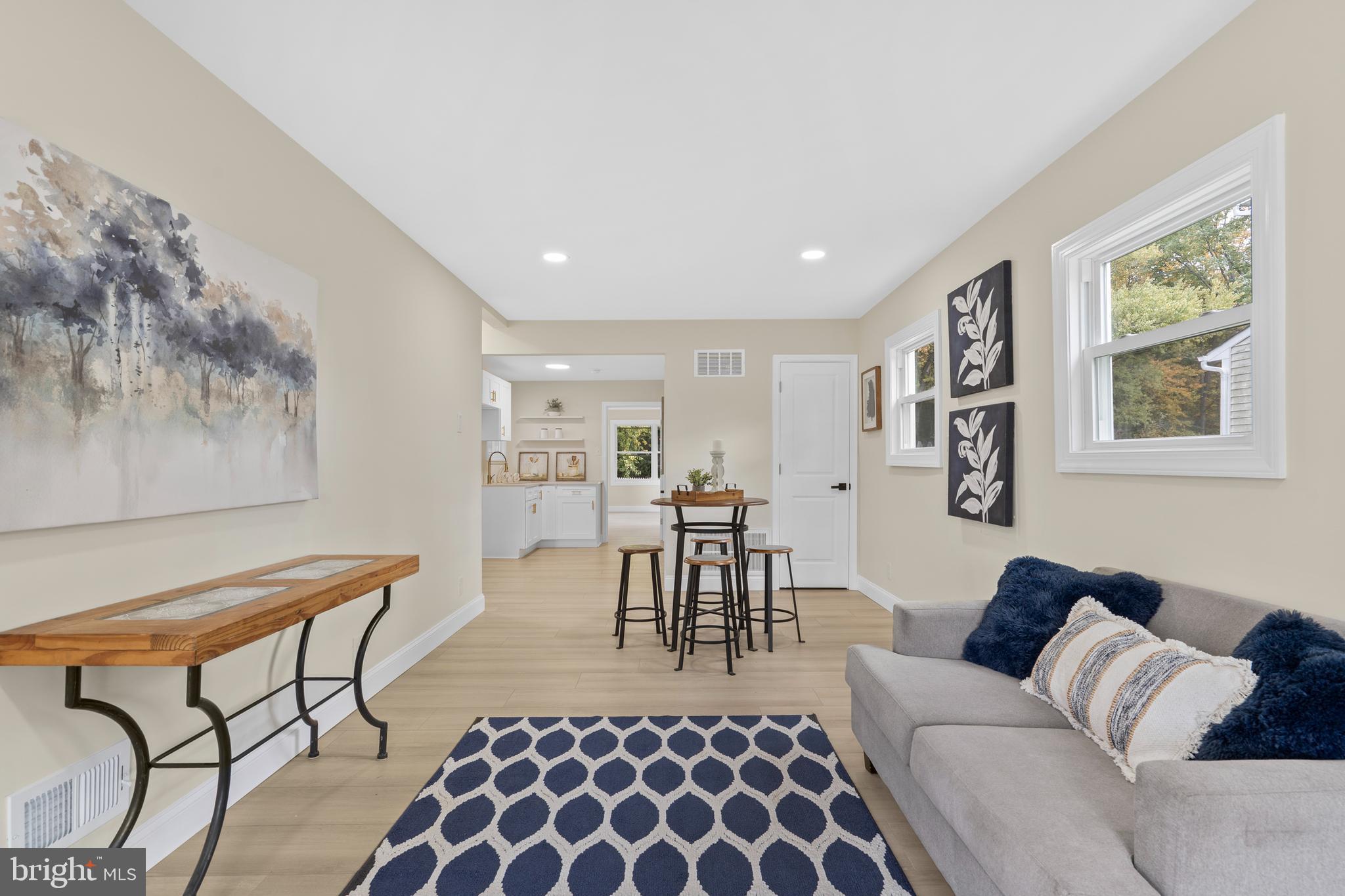 120 Canterbury Road Mount Laurel, NJ 08054 - Photo 33 of 46 a living room with furniture and a table