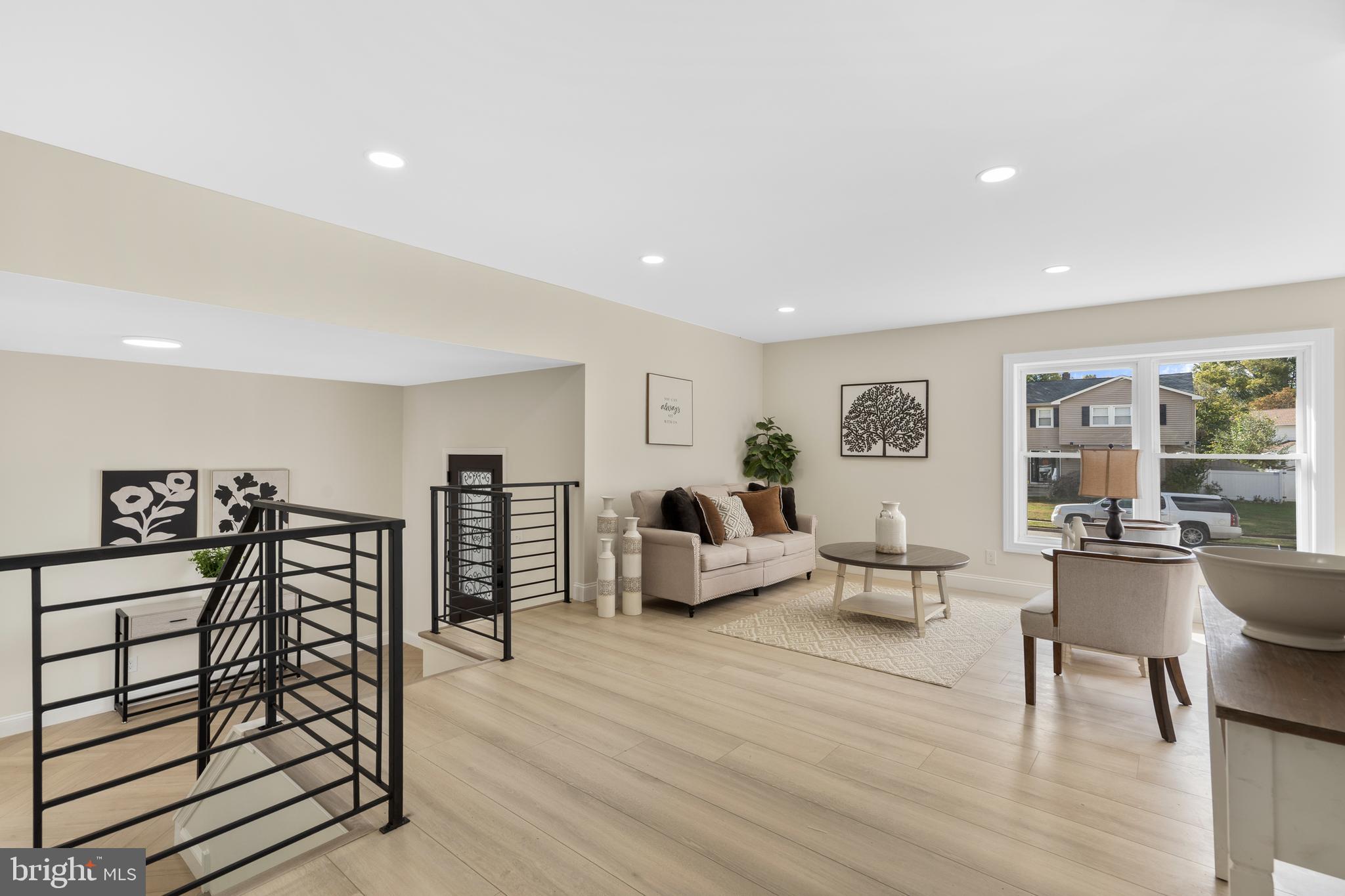 120 Canterbury Road Mount Laurel, NJ 08054 - Photo 4 of 46 a living room with furniture