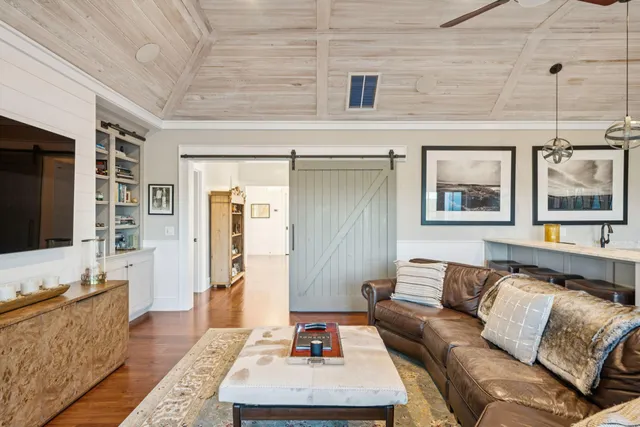 $6,999,000 | 250 Furman Farm Place, Charleston, SC 29492