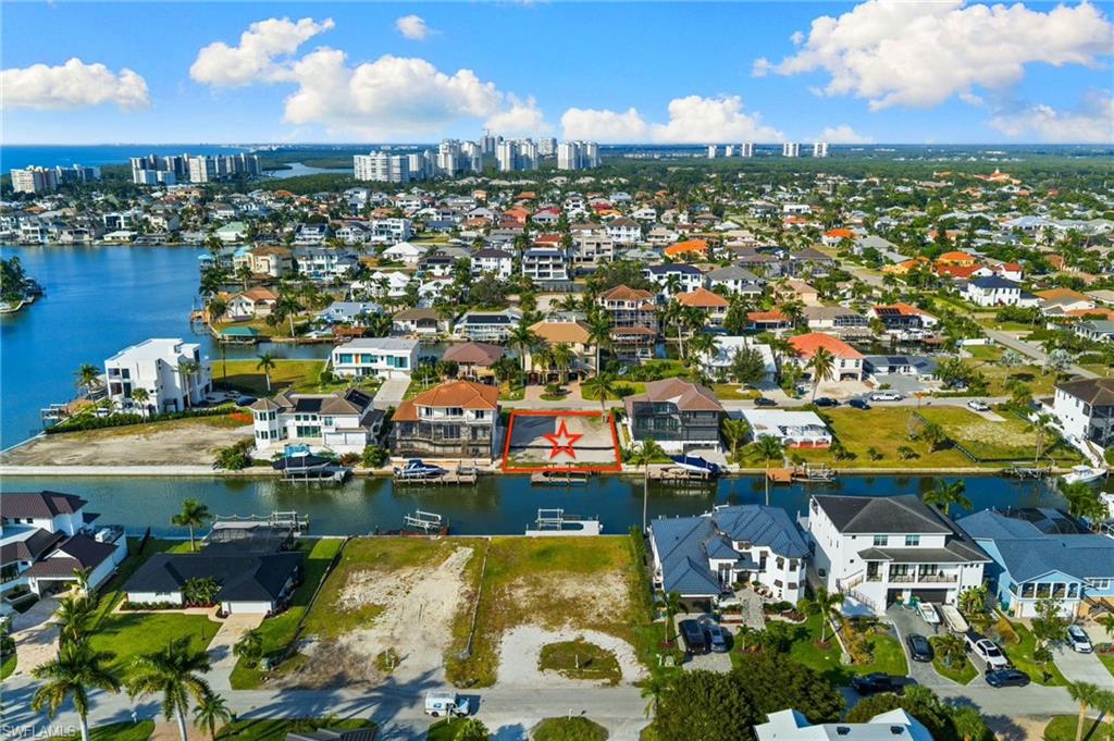 418 Seagull Avenue Naples, FL 34108 - Photo 13 of 36 a view of a city