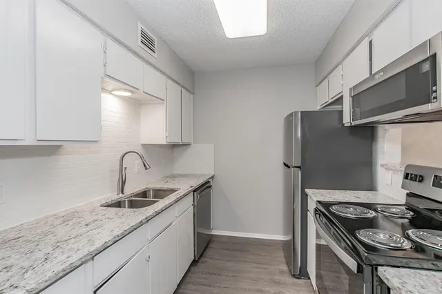 $1,495 | 5013 Geddes Avenue, Unit C, Fort Worth, TX 76107