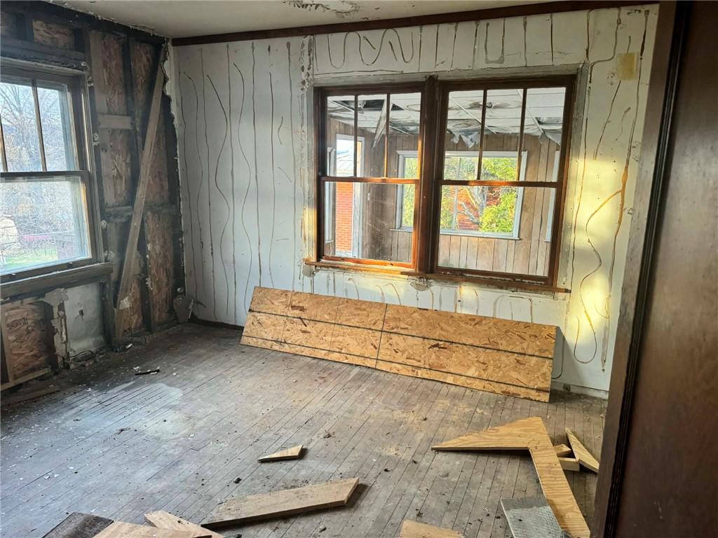 366 South Walnut Street Indiana, PA 15701 - Photo 7 of 9 a bathroom with a tub sink and mirror