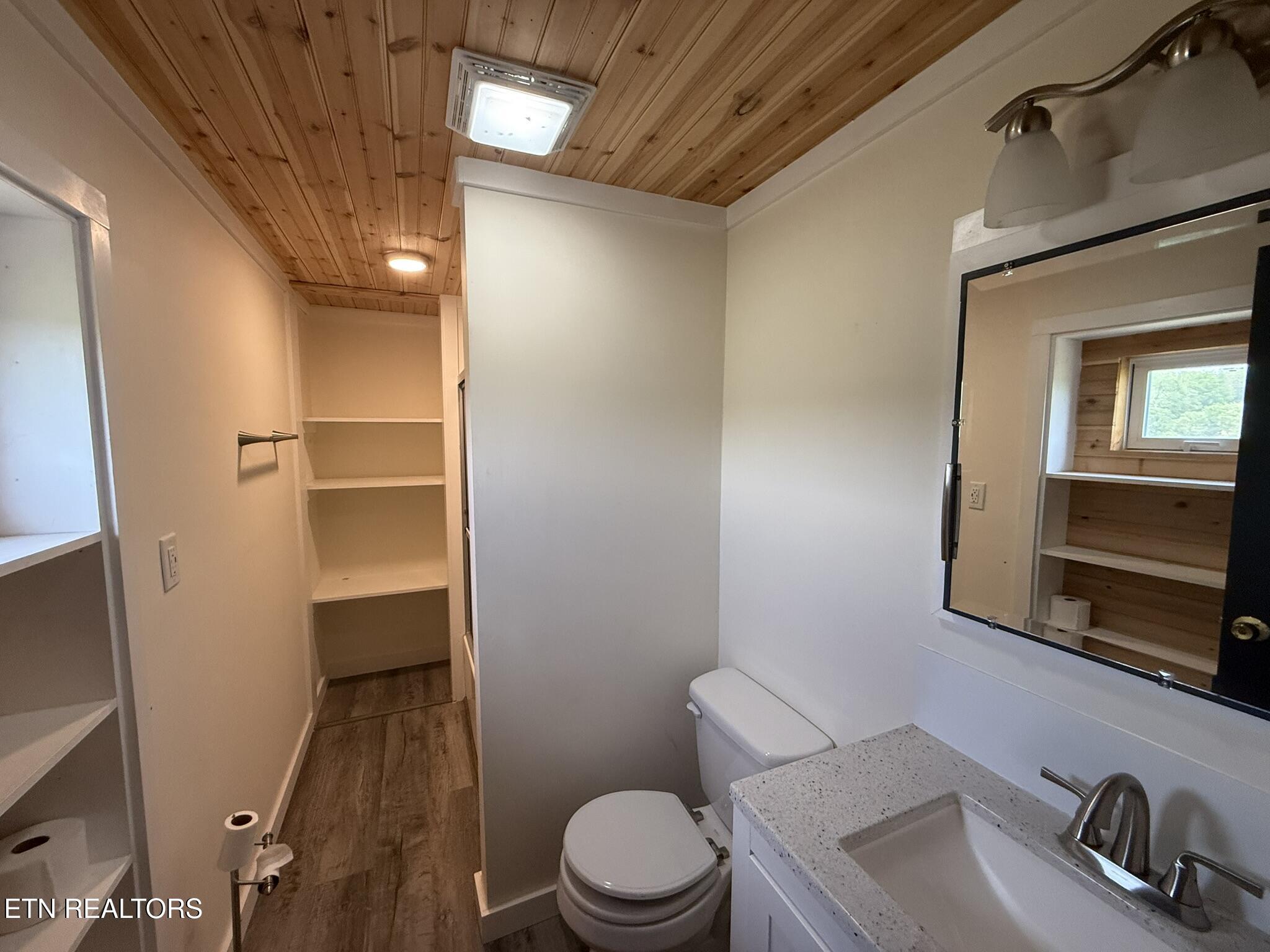 273 Thompson Road Madisonville, TN 37354 - Photo 16 of 22 IMG_2866