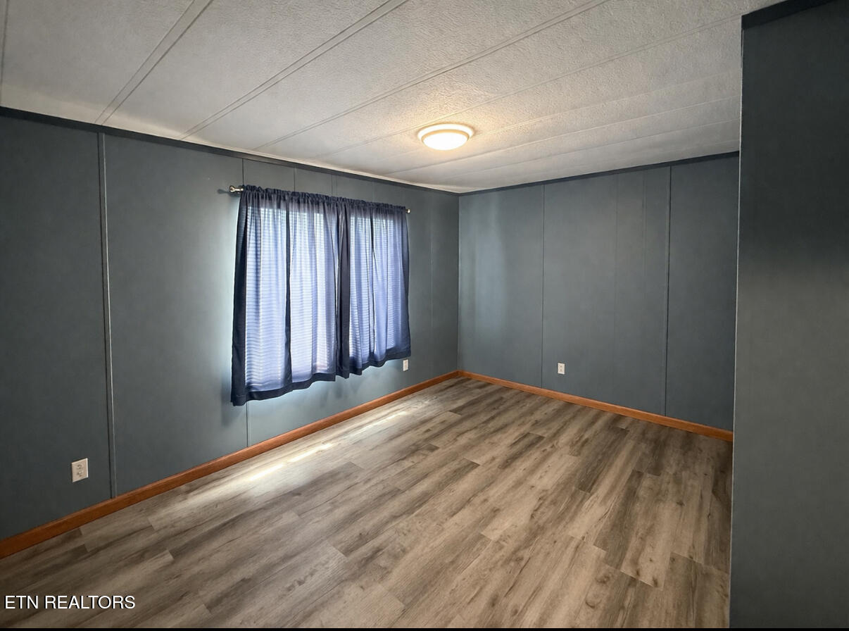 273 Thompson Road Madisonville, TN 37354 - Photo 10 of 22 IMG_2893