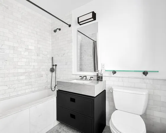$2,325,000 | 50 West 30th Street, Unit 18B | NoMad