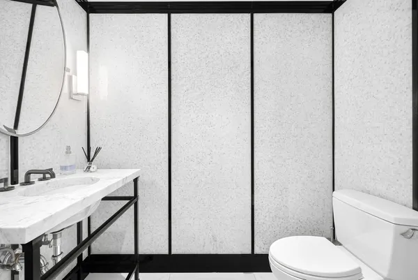 $2,325,000 | 50 West 30th Street, Unit 18B | NoMad