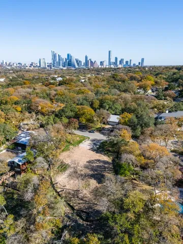 $1,349,000 | 2609 Deerfoot Trail, Austin, TX 78704
