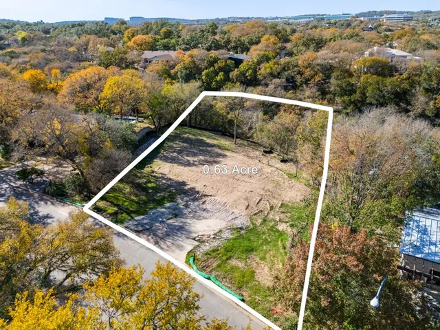 $1,349,000 | 2609 Deerfoot Trail, Austin, TX 78704