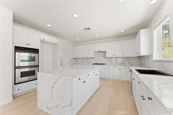 $6,250 | 16395 Ridge Field Drive, Riverside, CA 92503