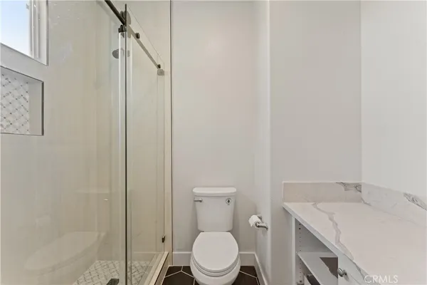 $6,250 | 16395 Ridge Field Drive, Riverside, CA 92503