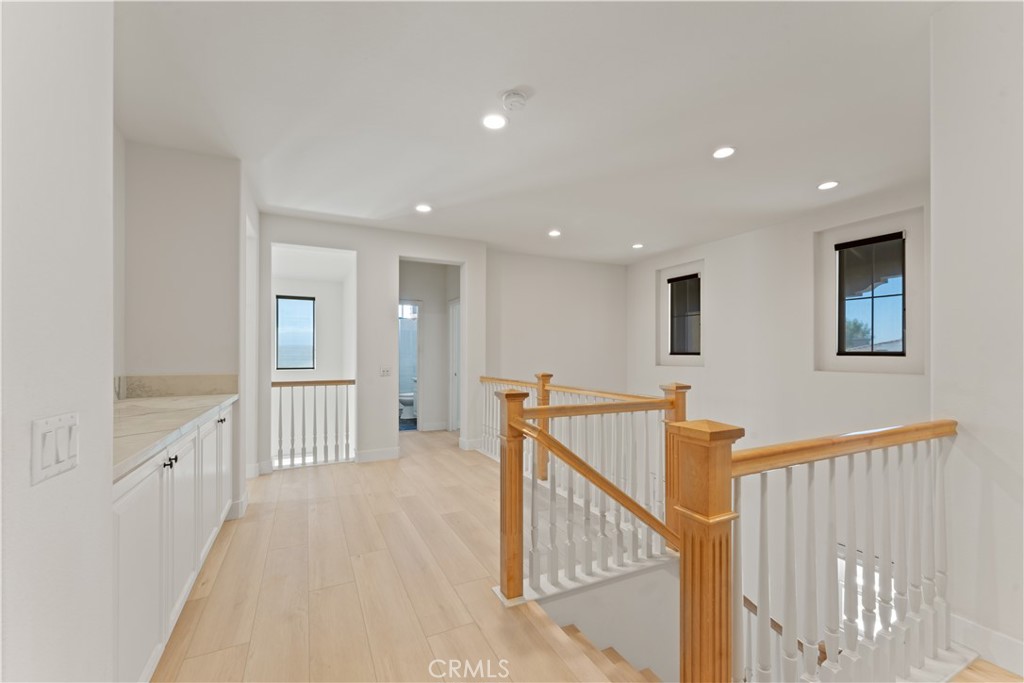 16395 Ridge Field Drive Riverside, CA 92503 - Photo 18 of 41