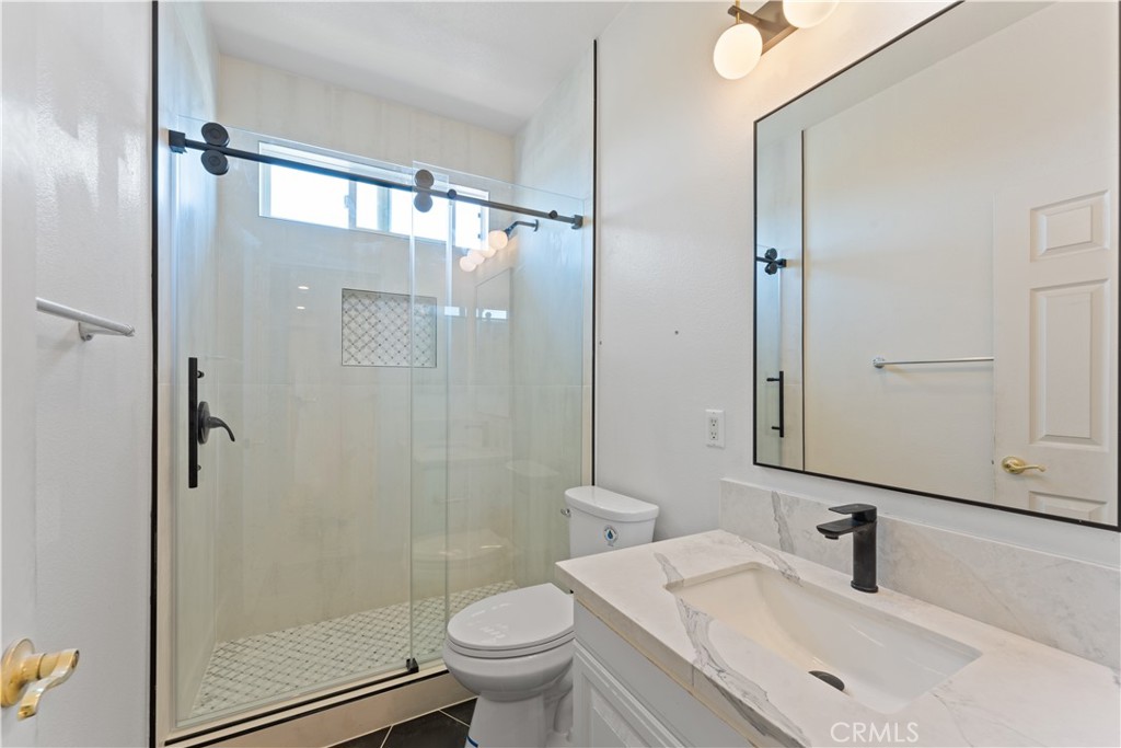 16395 Ridge Field Drive Riverside, CA 92503 - Photo 20 of 41