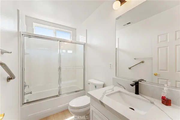 $6,250 | 16395 Ridge Field Drive, Riverside, CA 92503