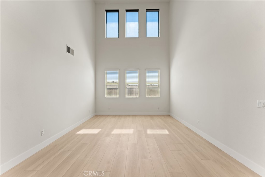 16395 Ridge Field Drive Riverside, CA 92503 - Photo 33 of 41